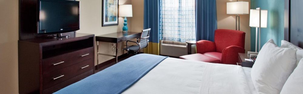 Holiday Inn Express Hotel & Suites North Kansas City By Ihg Eksteriør billede