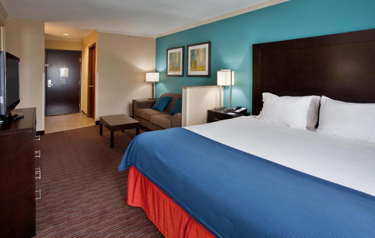 Holiday Inn Express Hotel & Suites North Kansas City By Ihg Eksteriør billede